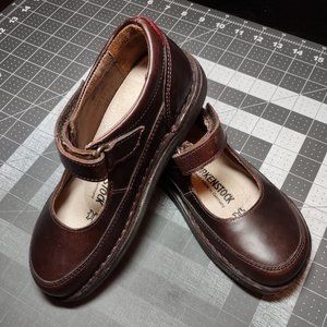 Birkenstock  -  Size 1 - Brown Kids Shoes